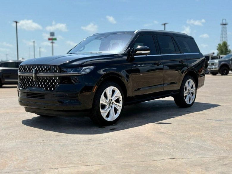 Новый линкольн навигатор