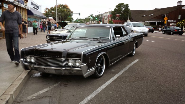 Линкольн Континенталь 1963