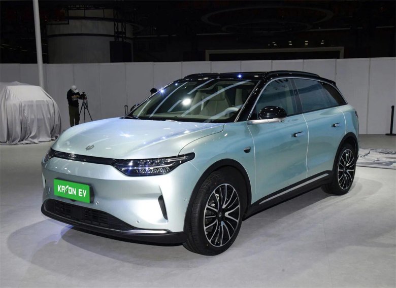 Китайская электромобиль