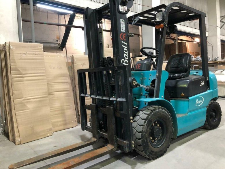 Дизельный вилочный погрузчик