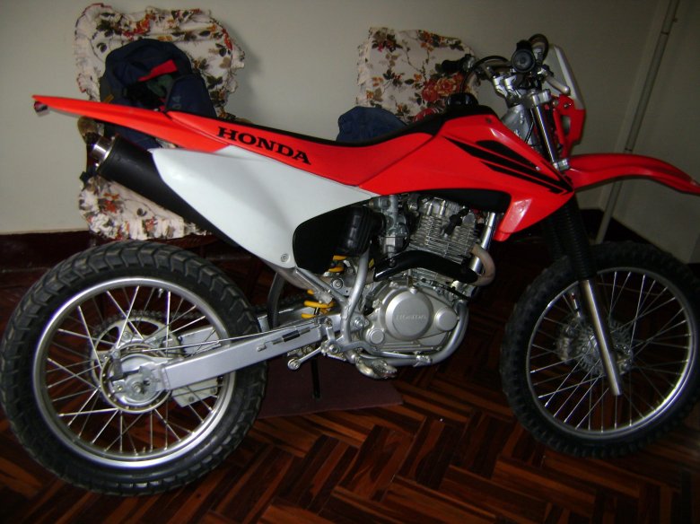 Honda crf 230