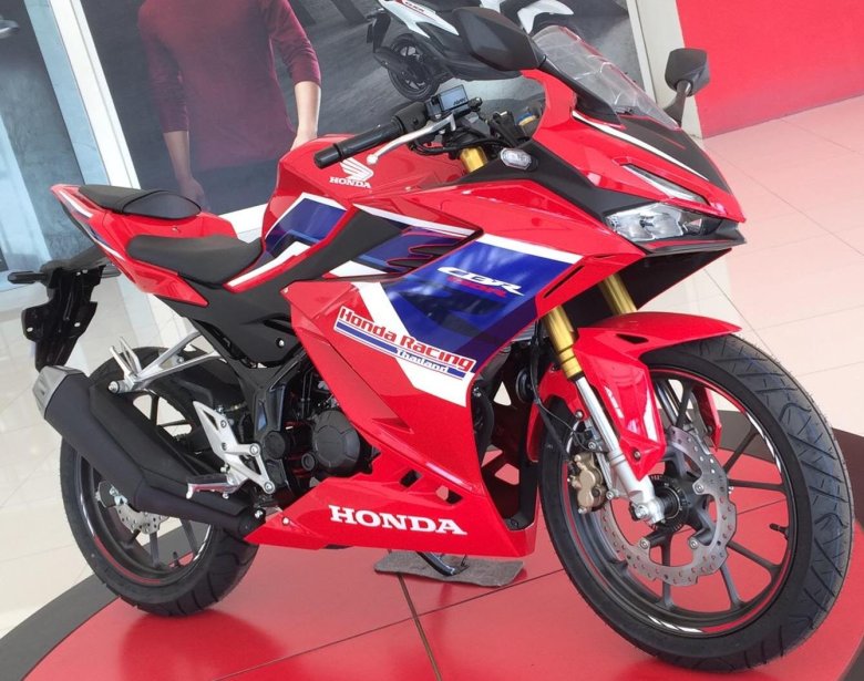 Honda cbr 150 r