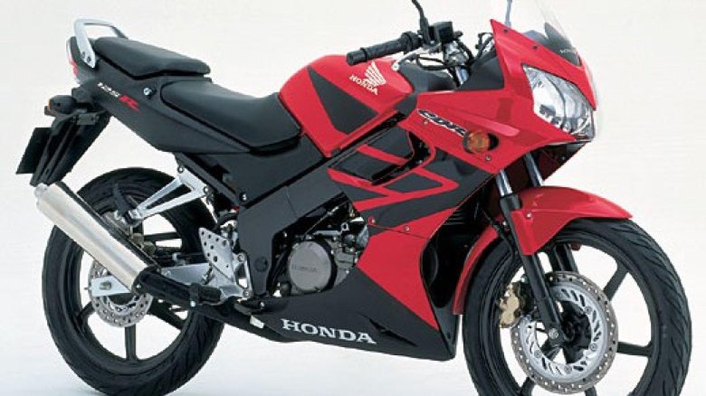 Honda cbr 125r 2004