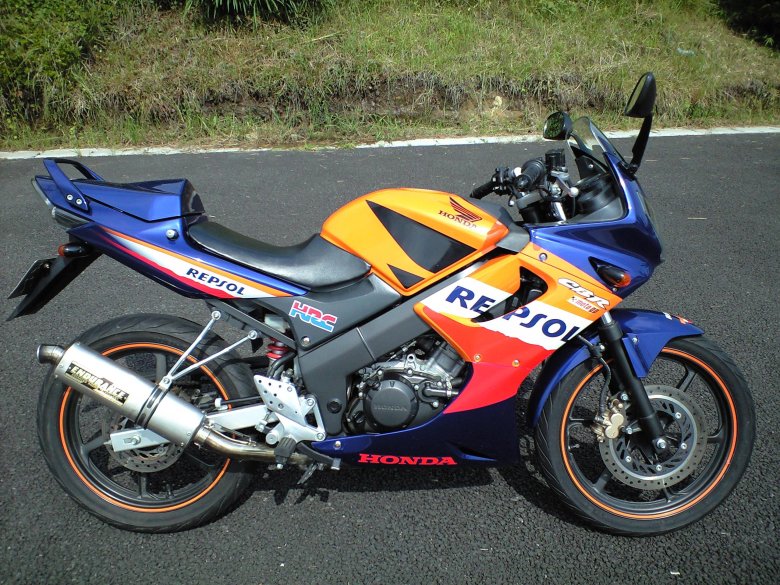 Honda CBR 150r