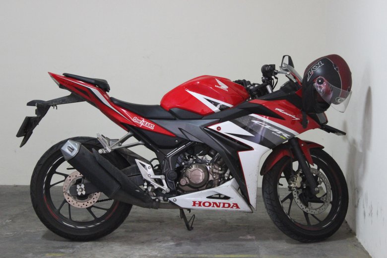 Honda CBR 150r