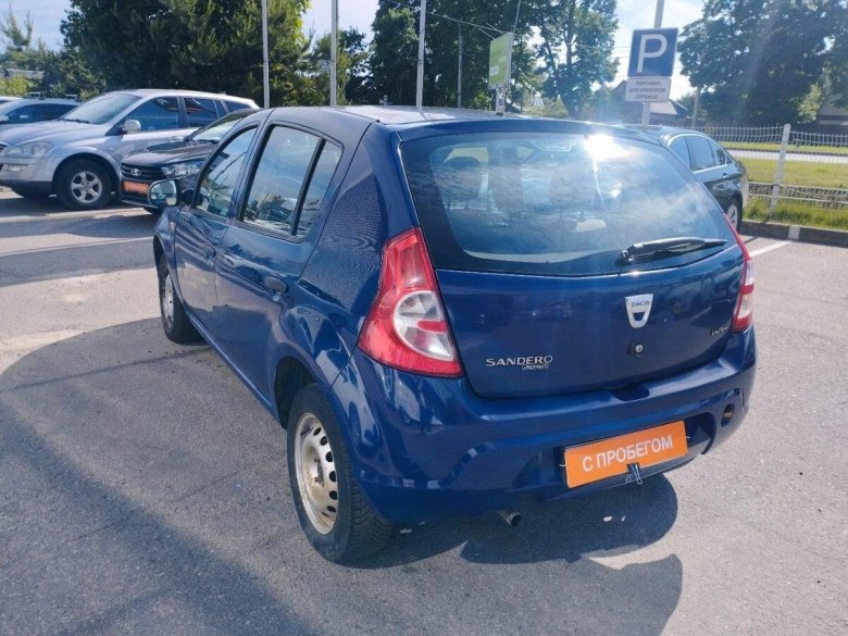 Дачия сандэро