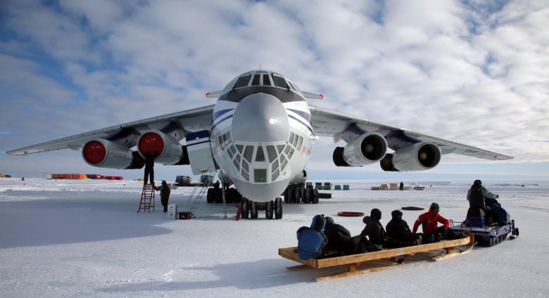 Аэродром Новолазаревская Антарктида