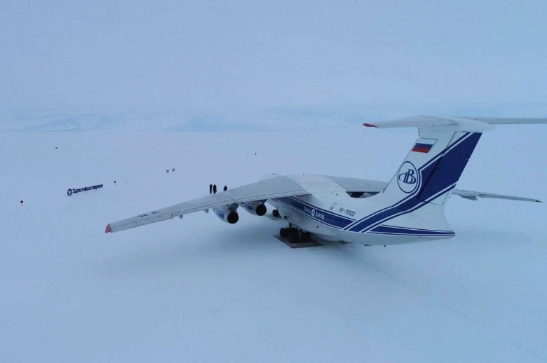 Аэродром Зенит в Антарктиде