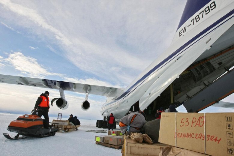 Аэродром Новолазаревская Антарктида