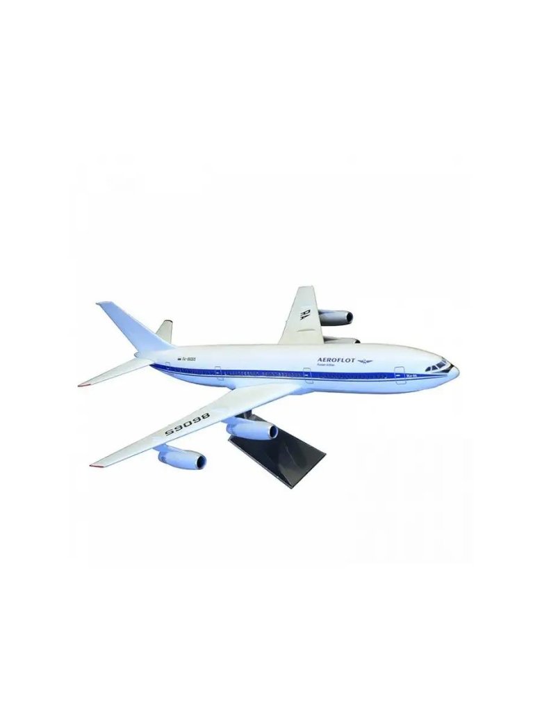 Модель самолета boeing 747