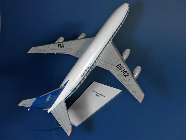 Ил-86 звезда 1/144