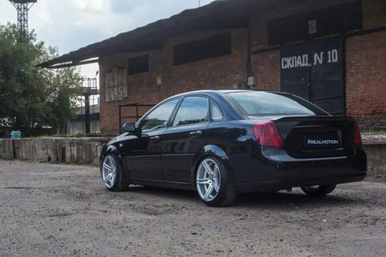 Chevrolet Lacetti Tuning черный