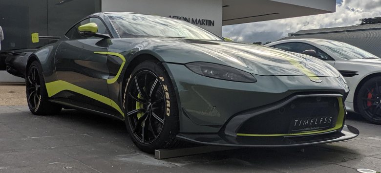 Aston Martin Vantage Amr 2020