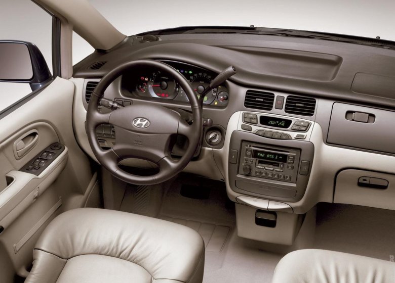 Hyundai Trajet, 2000 салон