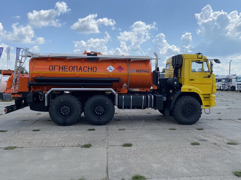 Топливозаправщик камаз