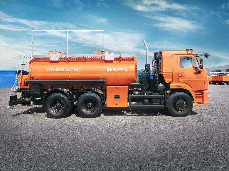 КАМАЗ НЕФАЗ бензовоз