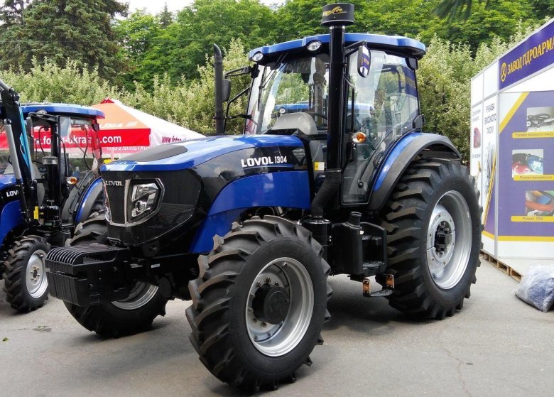 Трактор Lovol 1304