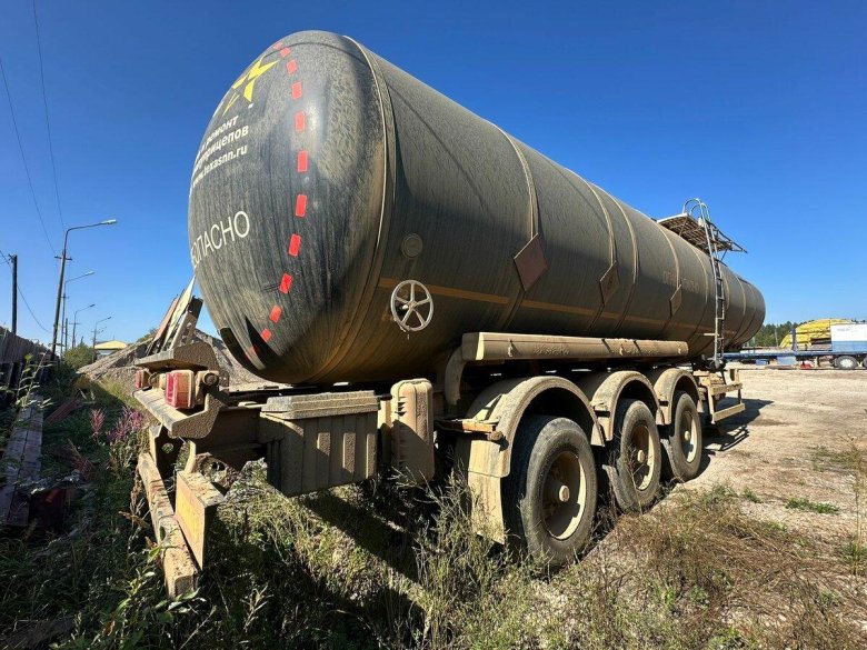 Полуприцеп цистерна менси