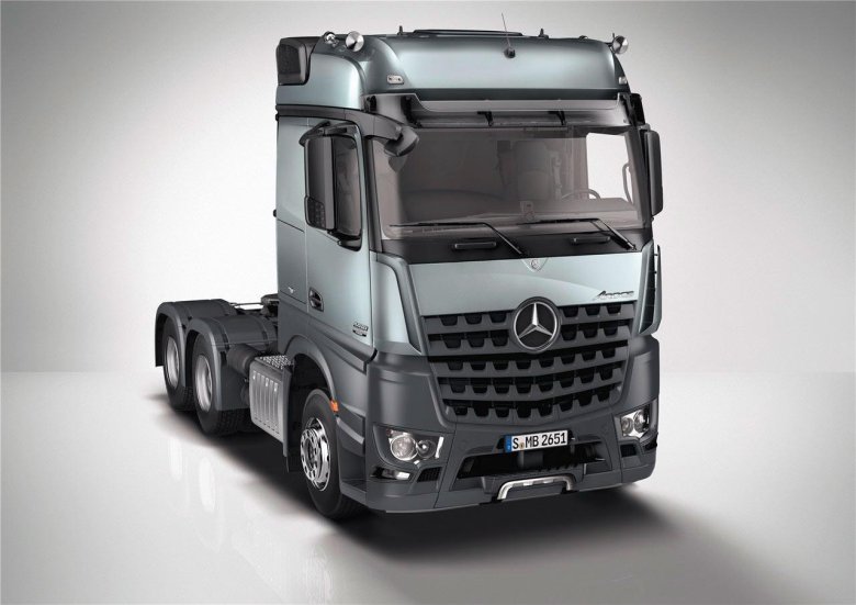 Mercedes-Benz Arocs