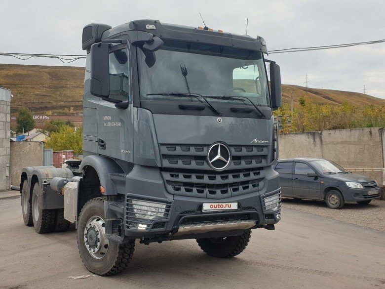 Мерседес арокс 6х4 седельный тягач