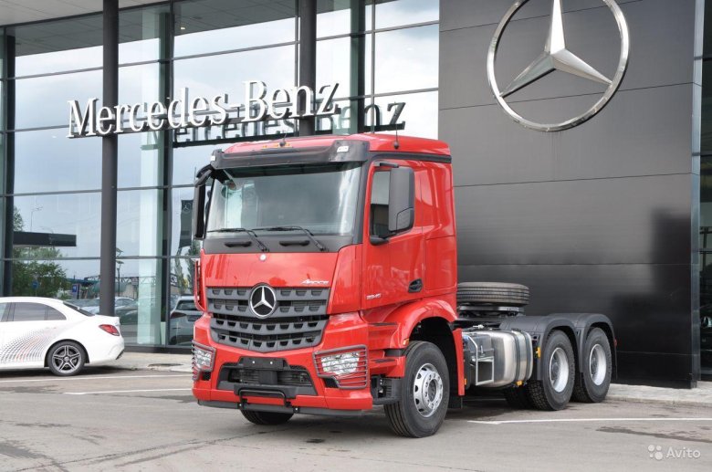 Мерседес Арокс тягач 3345