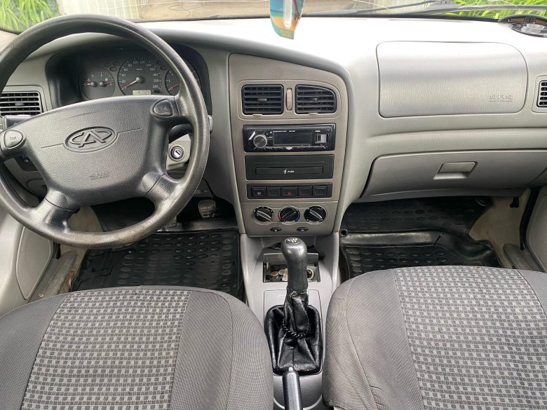 Чери амулет 2007 салон