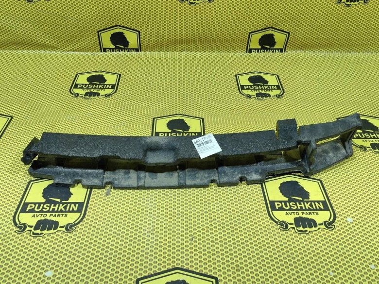 Абсорбер переднего бампера