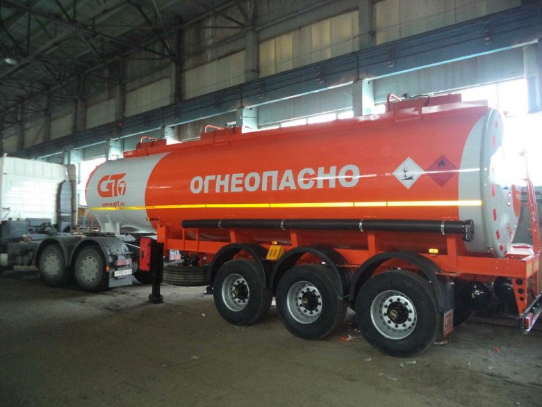 Полуприцеп бензовоз gt7