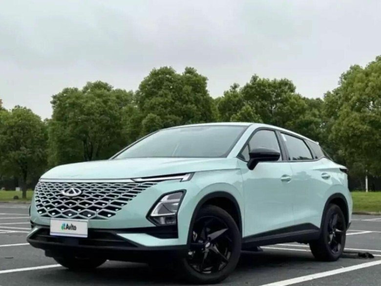 Omoda автомобиль голубая