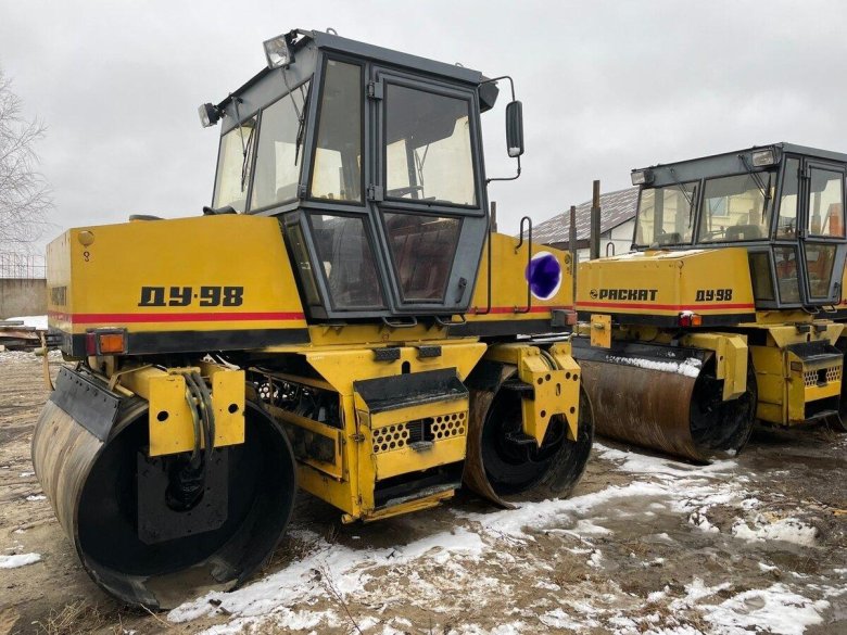 Виброкаток Ду-98