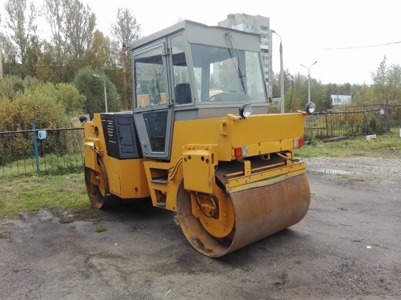 Каток дорожный гладковальцовый Ду-96