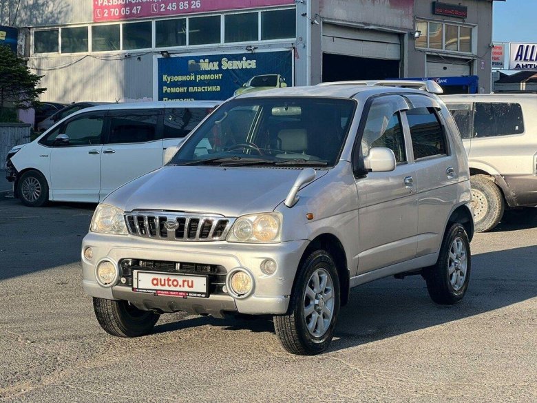 Daihatsu 2003