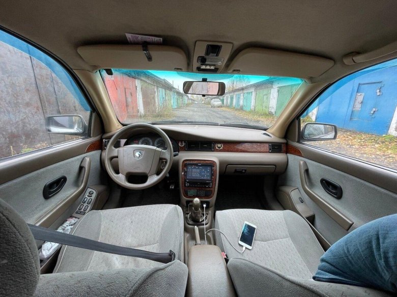 Iran Khodro Samand салон