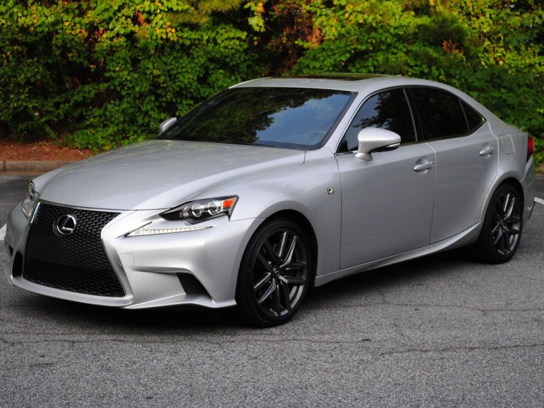 Lexus 550