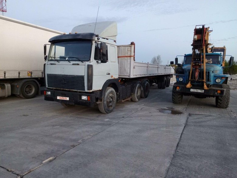 Седельный тягач маз