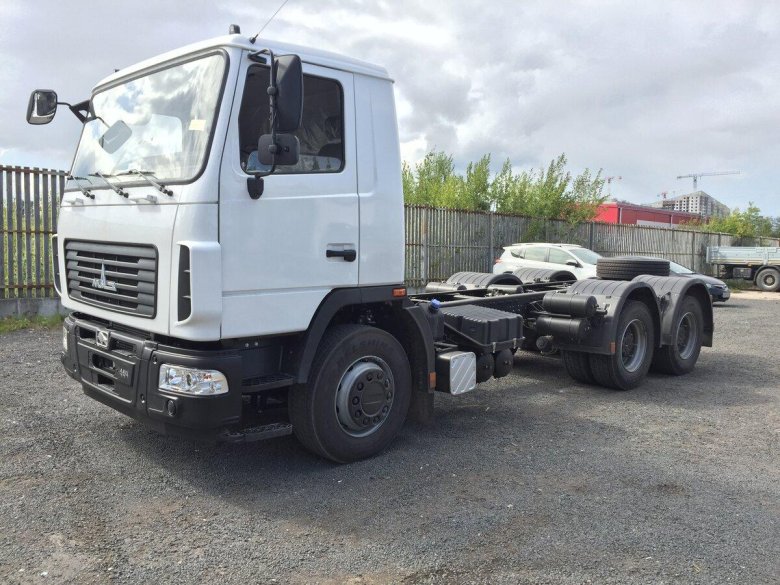 МАЗ шасси 6312с3