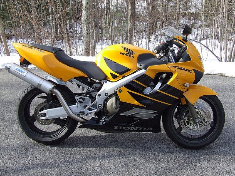 Honda cbr 600 f4 2000