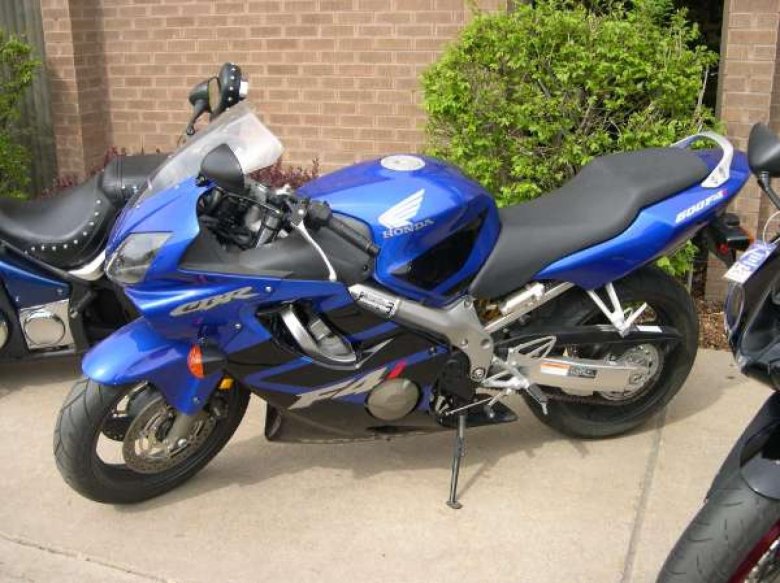 Honda CBR 600 f4i