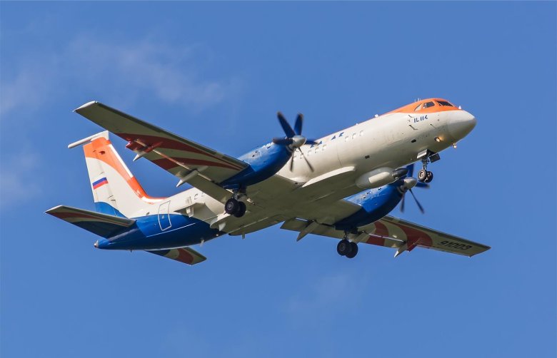 Турбовинтовой самолет ил-114