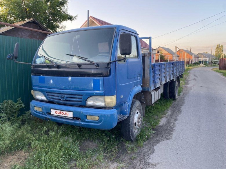 Бортовой грузовик