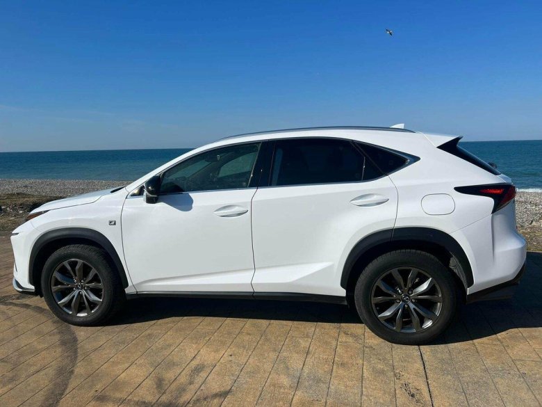 Lexus nx 300