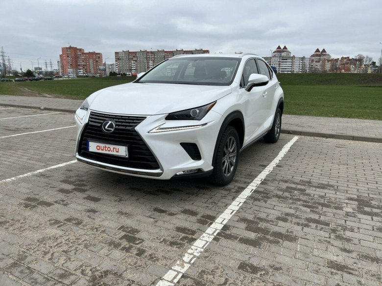Лексус нх 300