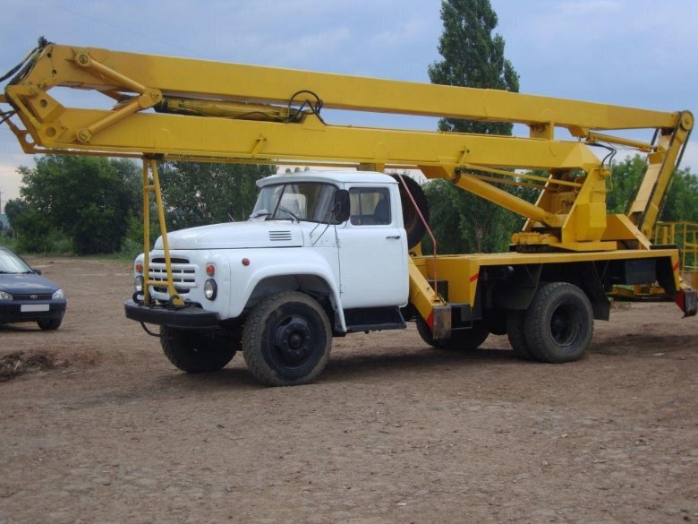ЗИЛ АГП-22.04