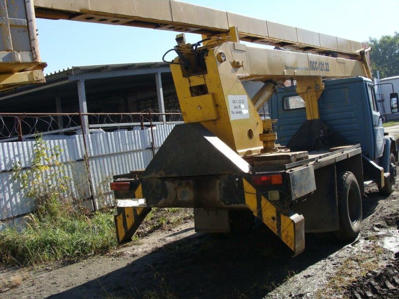 Автовышка зил