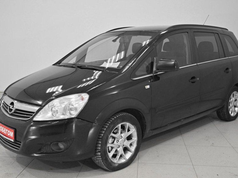 Опель зафира 2010