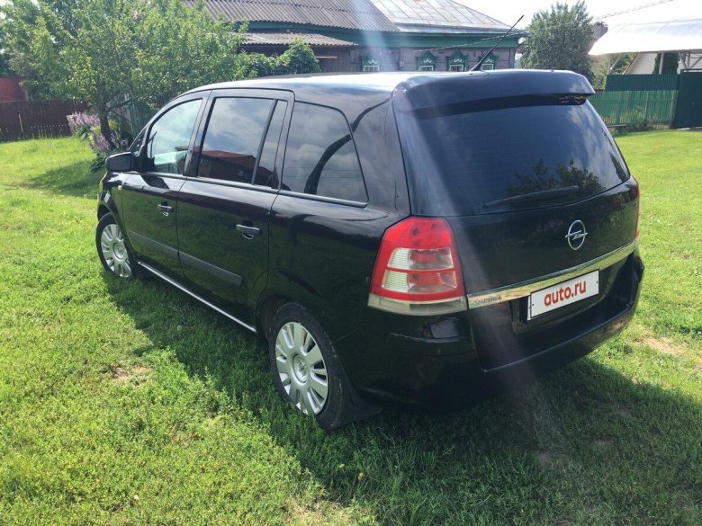 Опель Зафира черный 2003