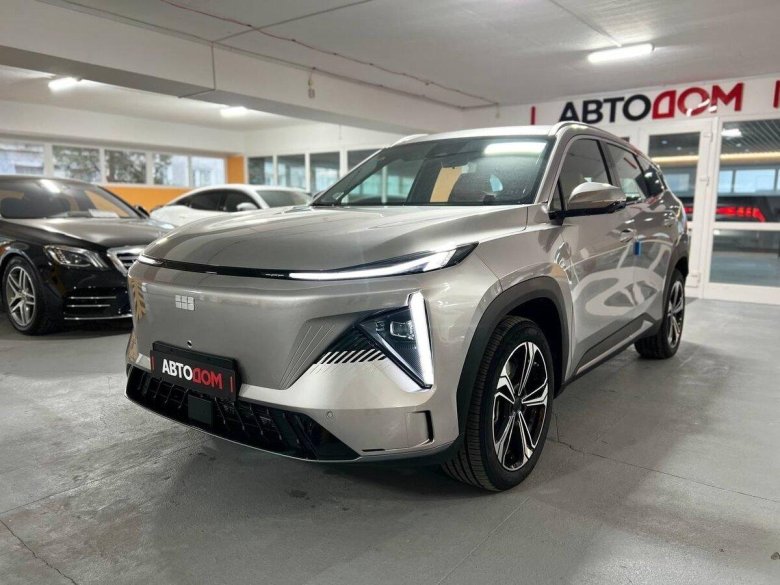 Кроссовер geely