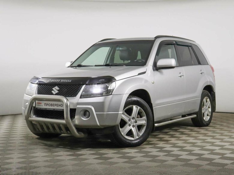 Suzuki grand vitara 2011