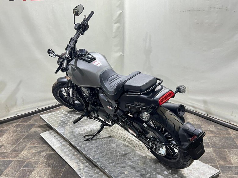 Мотоцикл regulmoto v bob серый
