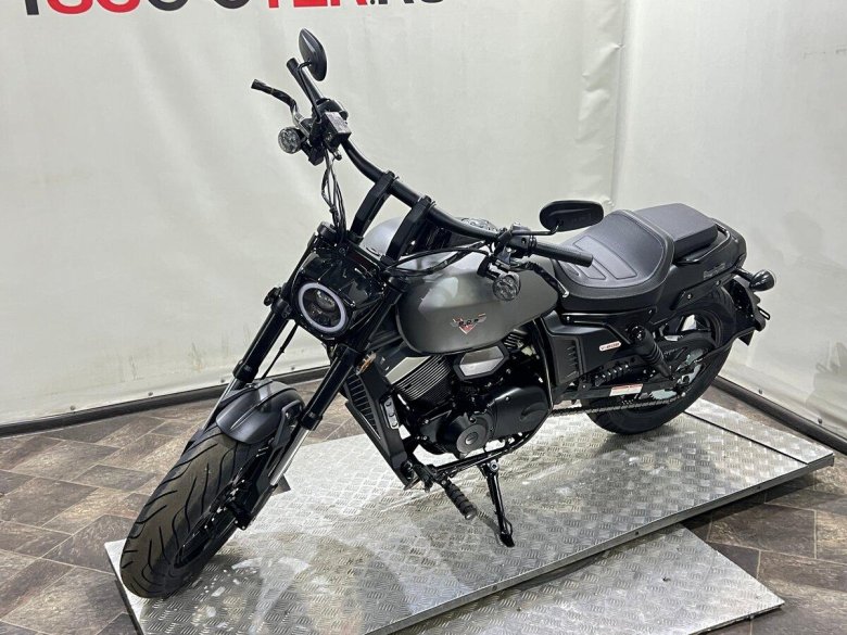 Мотоцикл regulmoto v bob серый